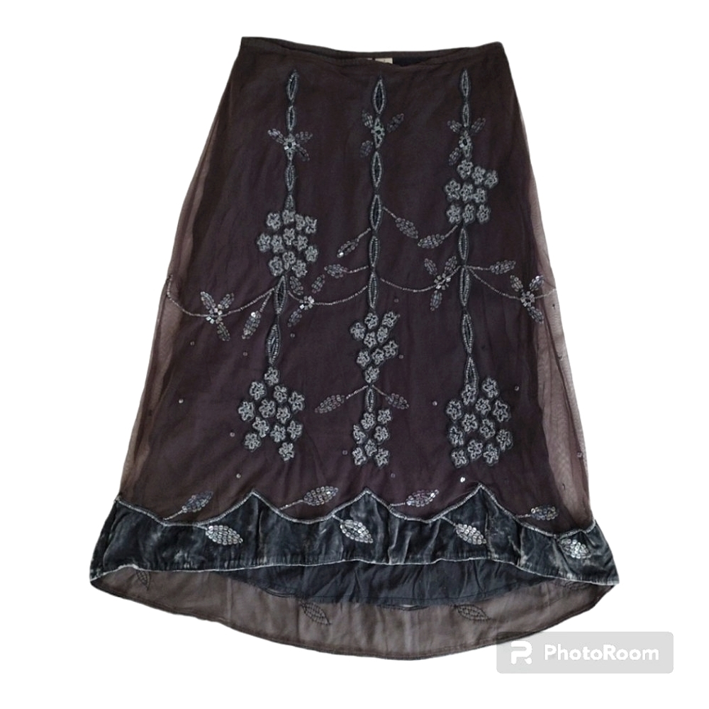 Anthropologie Lithe Beaded Netting Velvet trim Skirt Sz 2